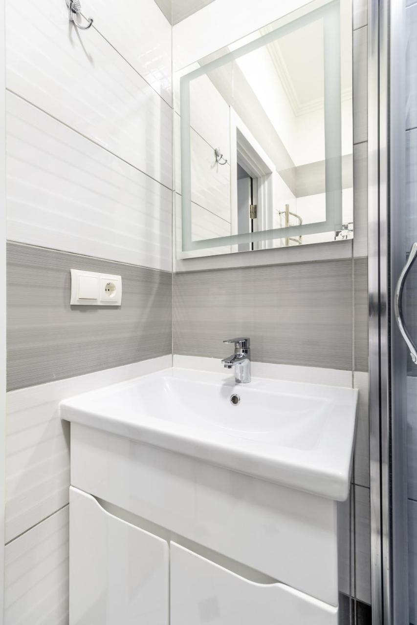 Inshiapartments On Liberty Avenue ลวีฟ ภายนอก รูปภาพ